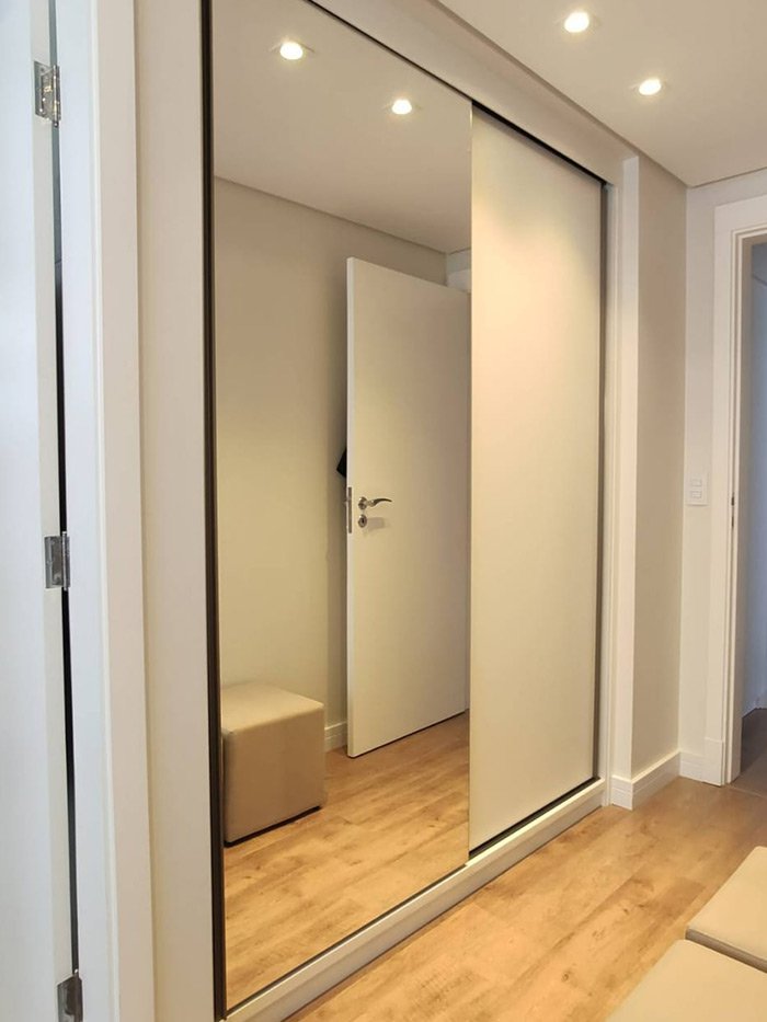 armário com espelho para closet